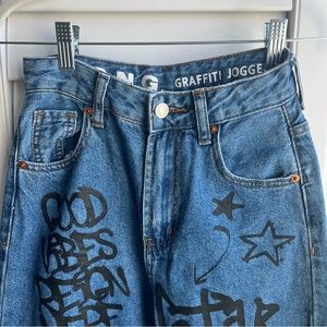 S.O.N.G. Graffiti Jogger Jeans  Size 00/23